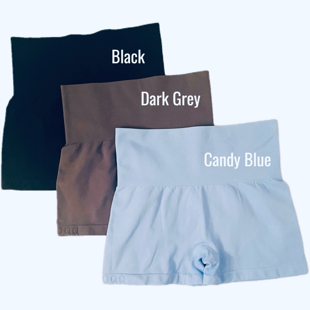 OQQ 3 Piece Seamless Soft High Waist Gym Shorts - Large